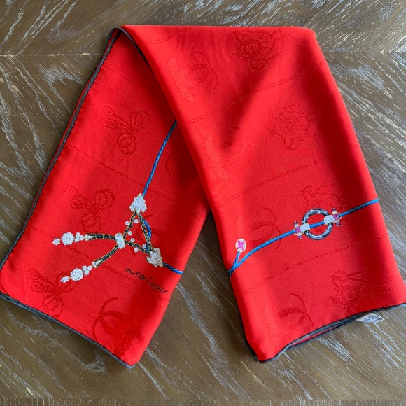 Authentic Cartier Scarf - Picture 9 of 9